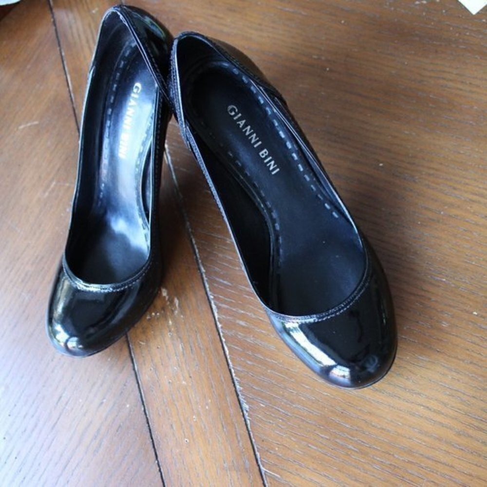 Gianni Bini shoes size 6 black pump - Picture 3 of 10